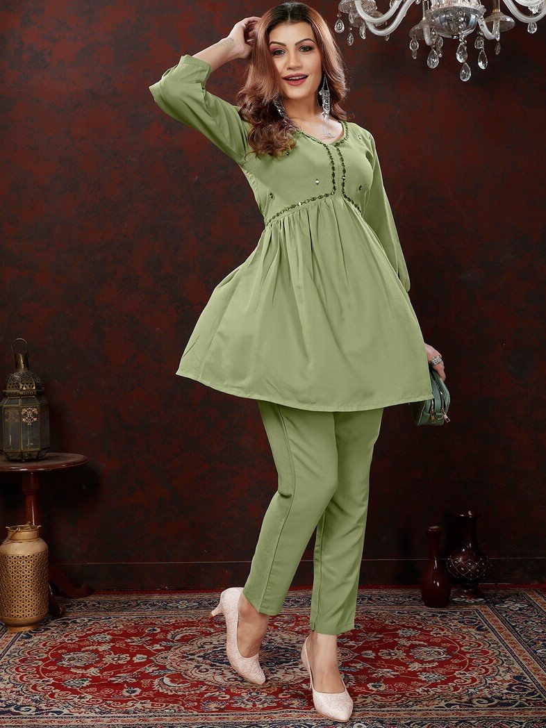 Enhance Your Style with Green Cotton Handwork Outfit Set image 2