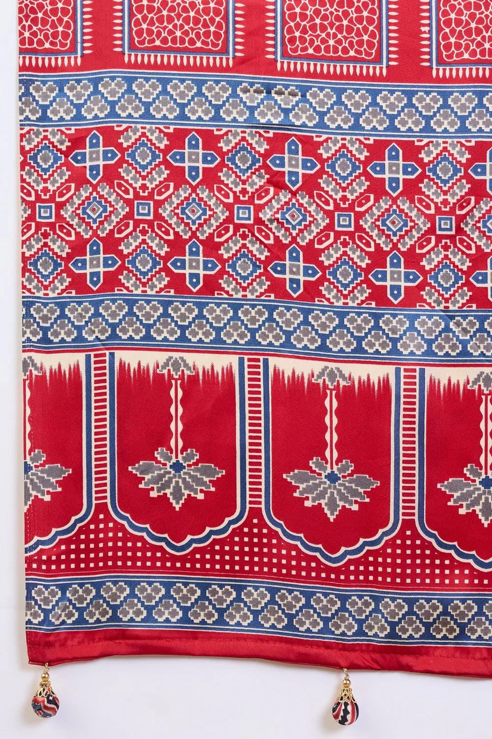 Add Shine to Your Style with a Black Semi Modal Saree and Blouse Piece image 4