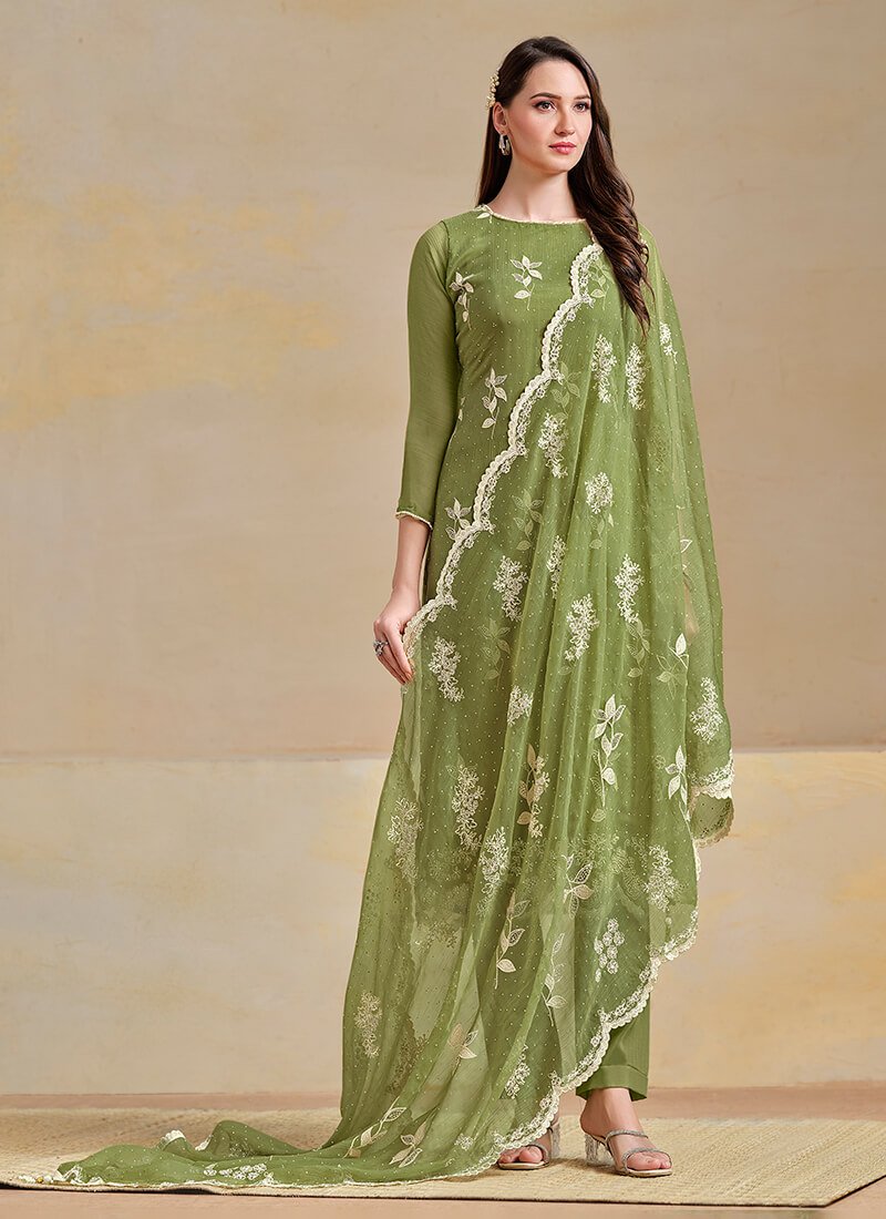 Shine in Style with a Green Embroidered Organza Chiffon Semi-Stitched Salwar Kameez Set. image 2
