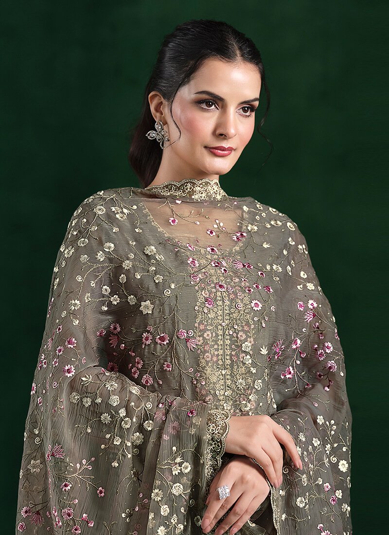 Look stylish with the Grey Embroidered Chiffon Semi-Stitched Salwar Kameez Set. image 2
