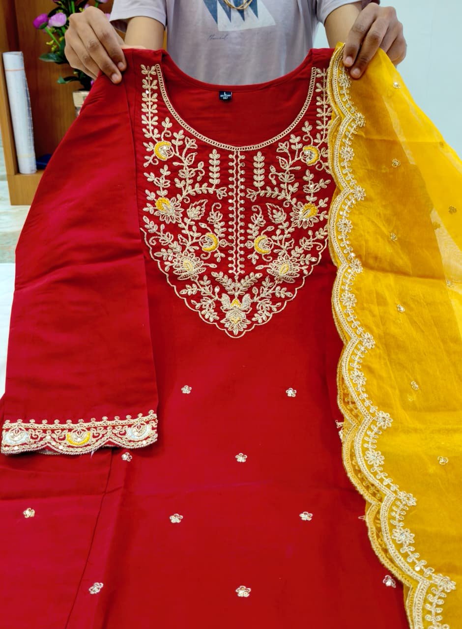 Experience elegance with a maroon Roman silk Anarkali suit paired with a contrasting organza dupatta. image 4