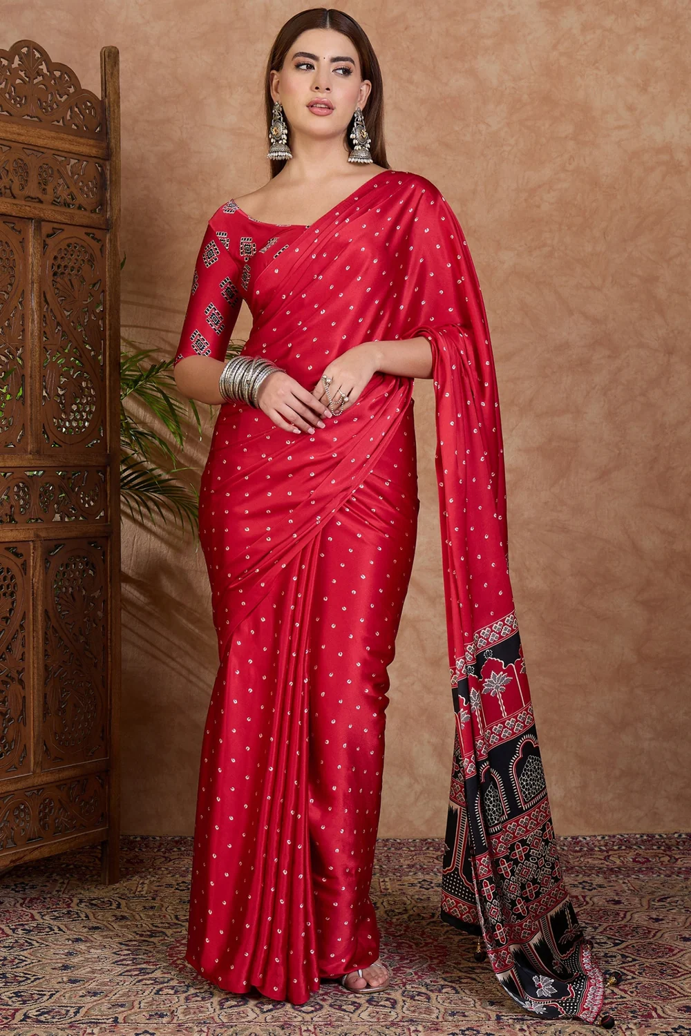 Stylish and Elegant Red Semi-Modal Saree with Blouse Piece
