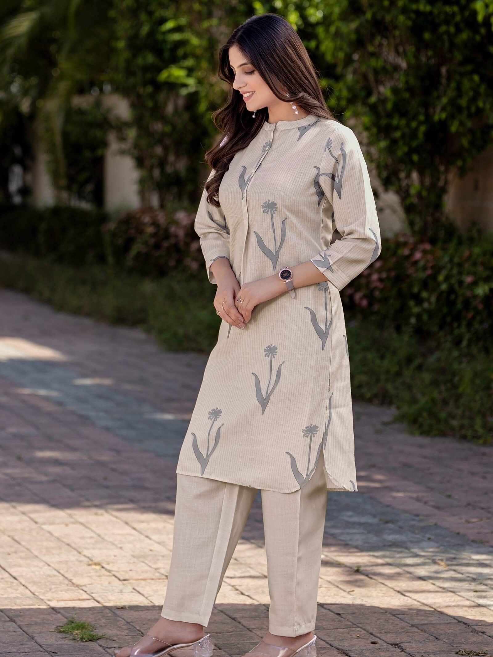 Stylish and Smooth Light Grey Cotton Blend Printed Matching Set image 3