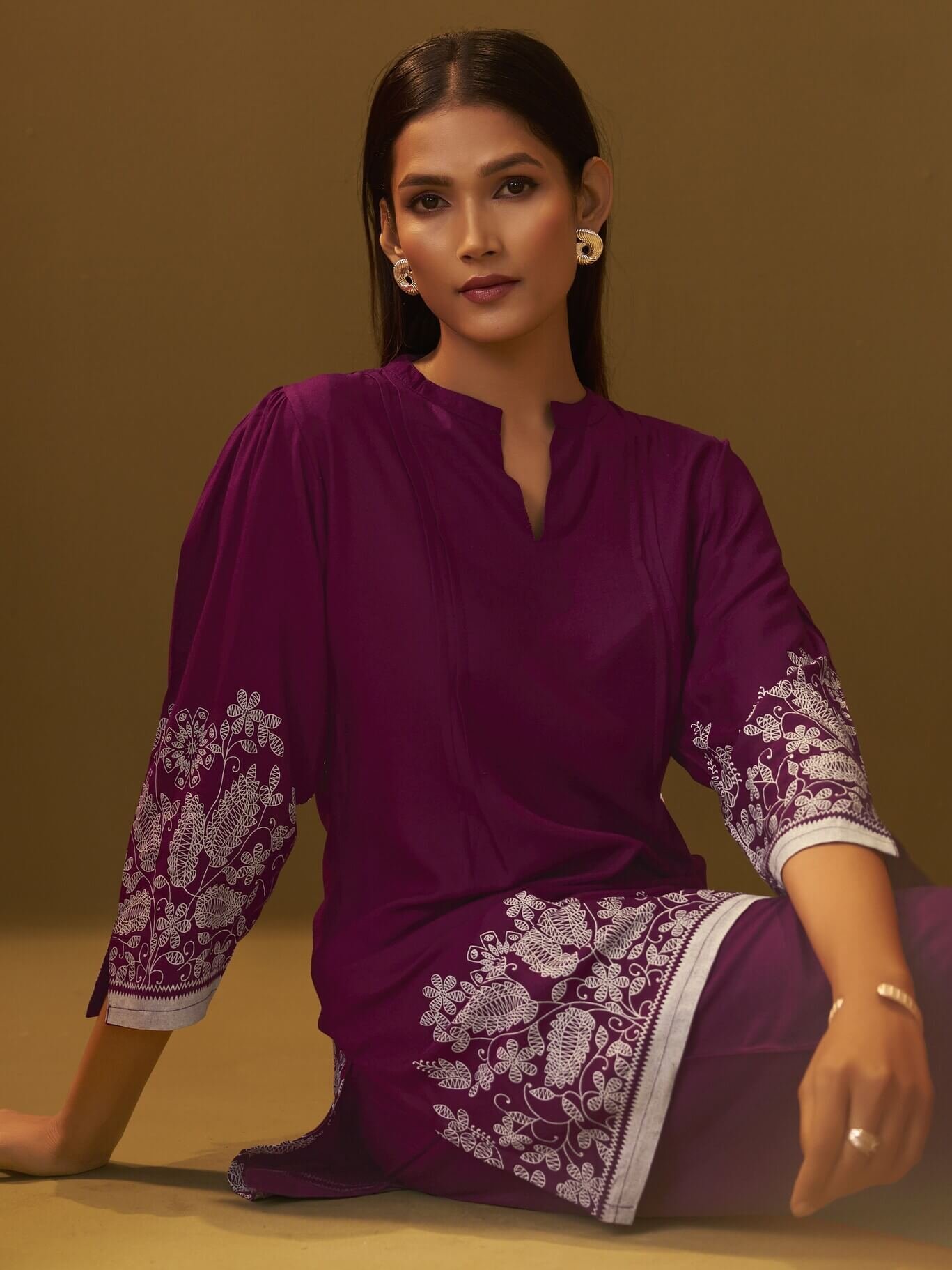 Look Stylish with the Plum Floral Printed Rayon Co-Ord Set image 4