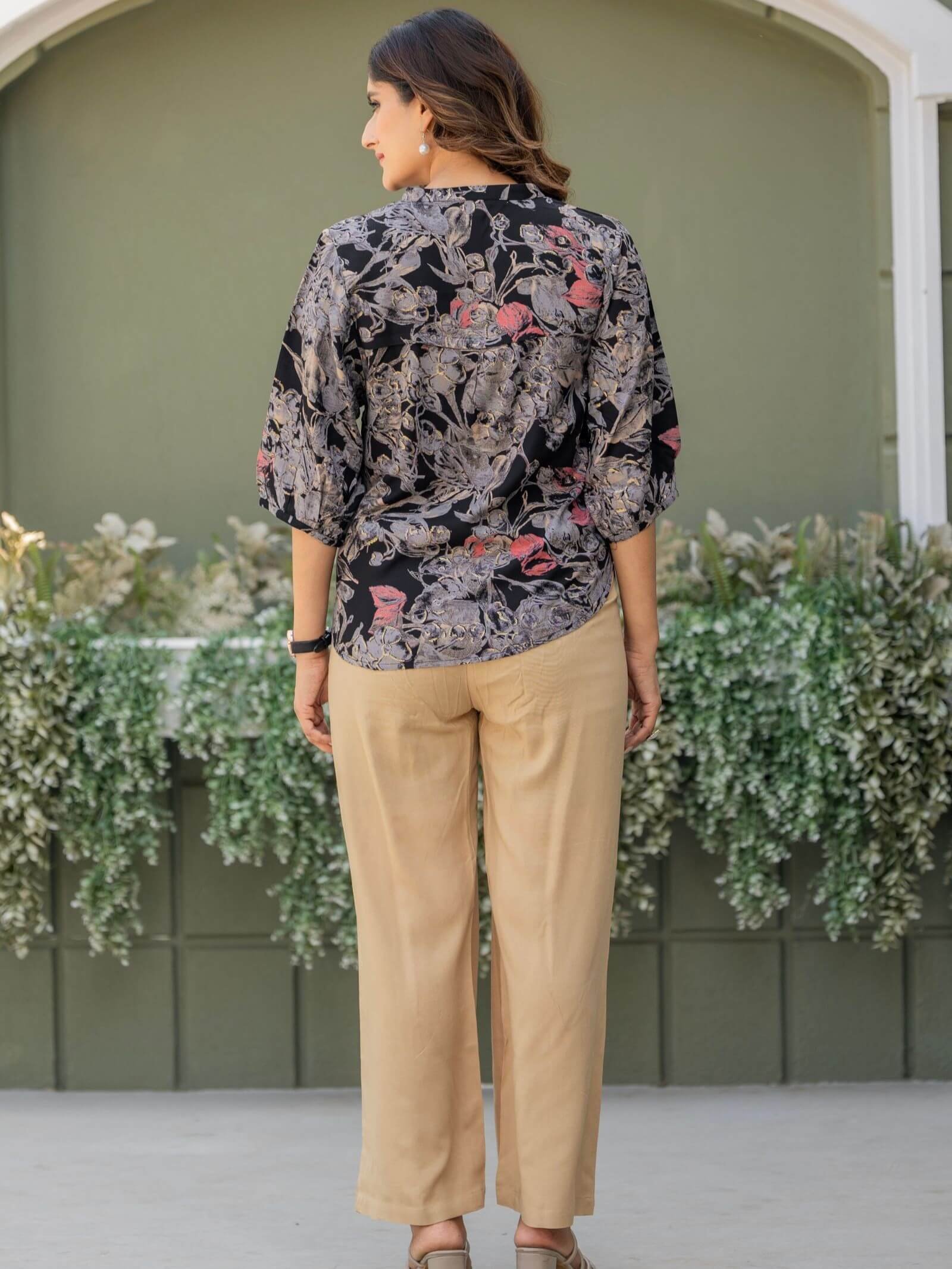 Add some sparkle with a multicolor and black foil printed viscose rayon co-ord set. image 2