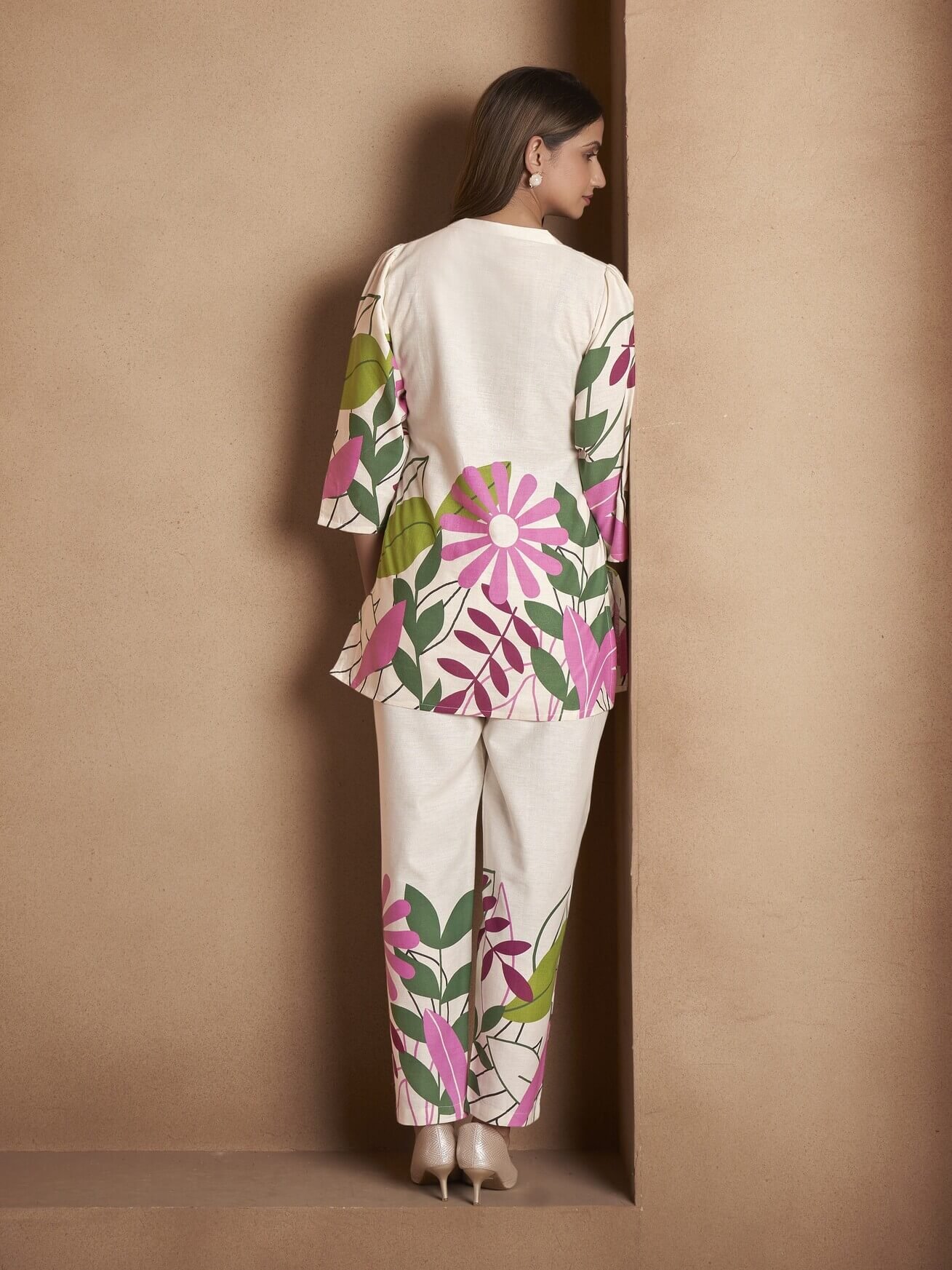 Look Stylish with Off-White Cotton Floral Print Co-Ord Set image 2