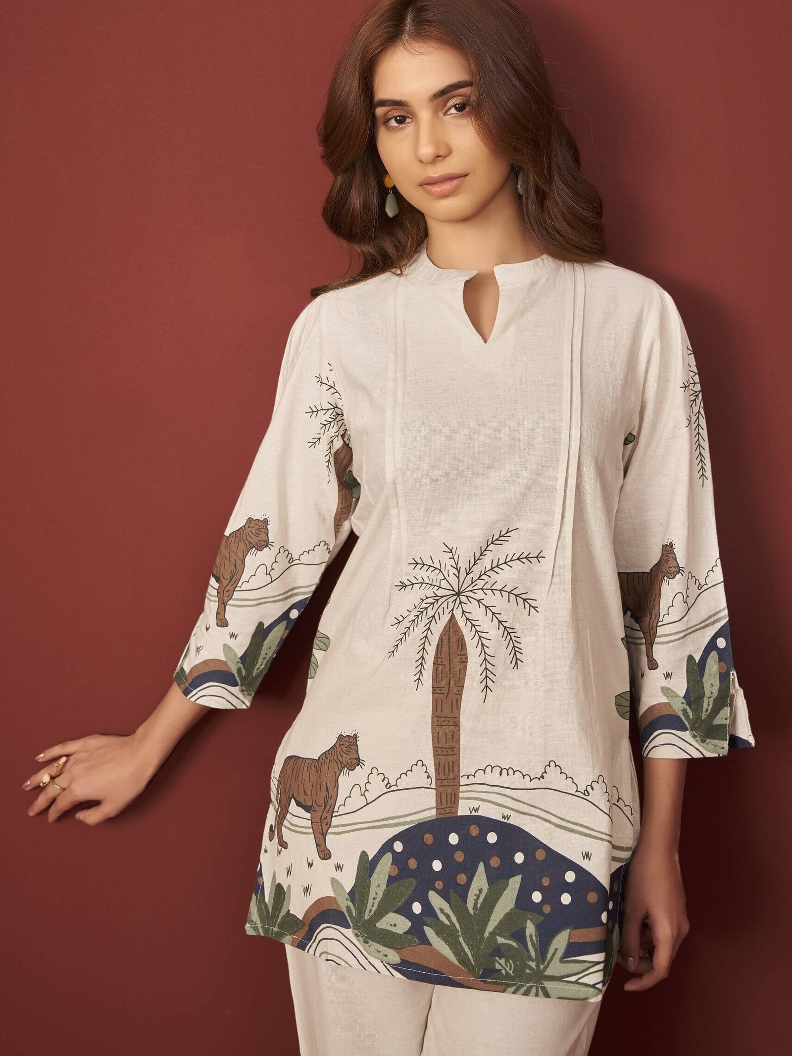 Time to Shine with Off White Printed Cotton Co-Ord Set

---

It's your moment to shine with the Off White Printed Cotton Co-Ord Set. image 3