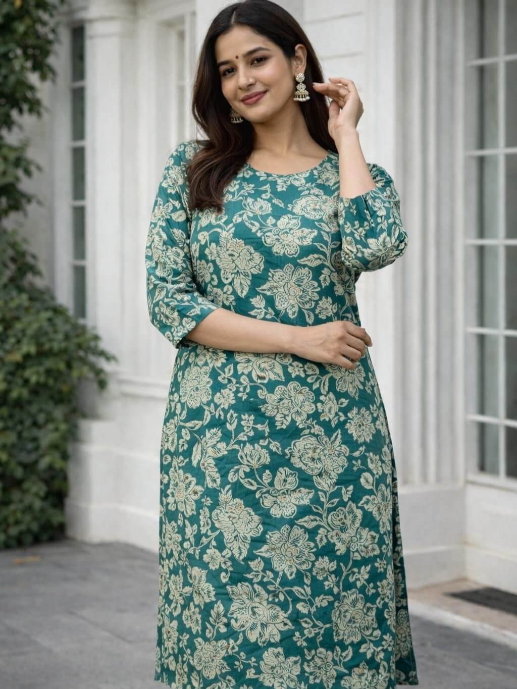 Stylish and Simple Green Floral Print Straight Cotton Kurta image 2