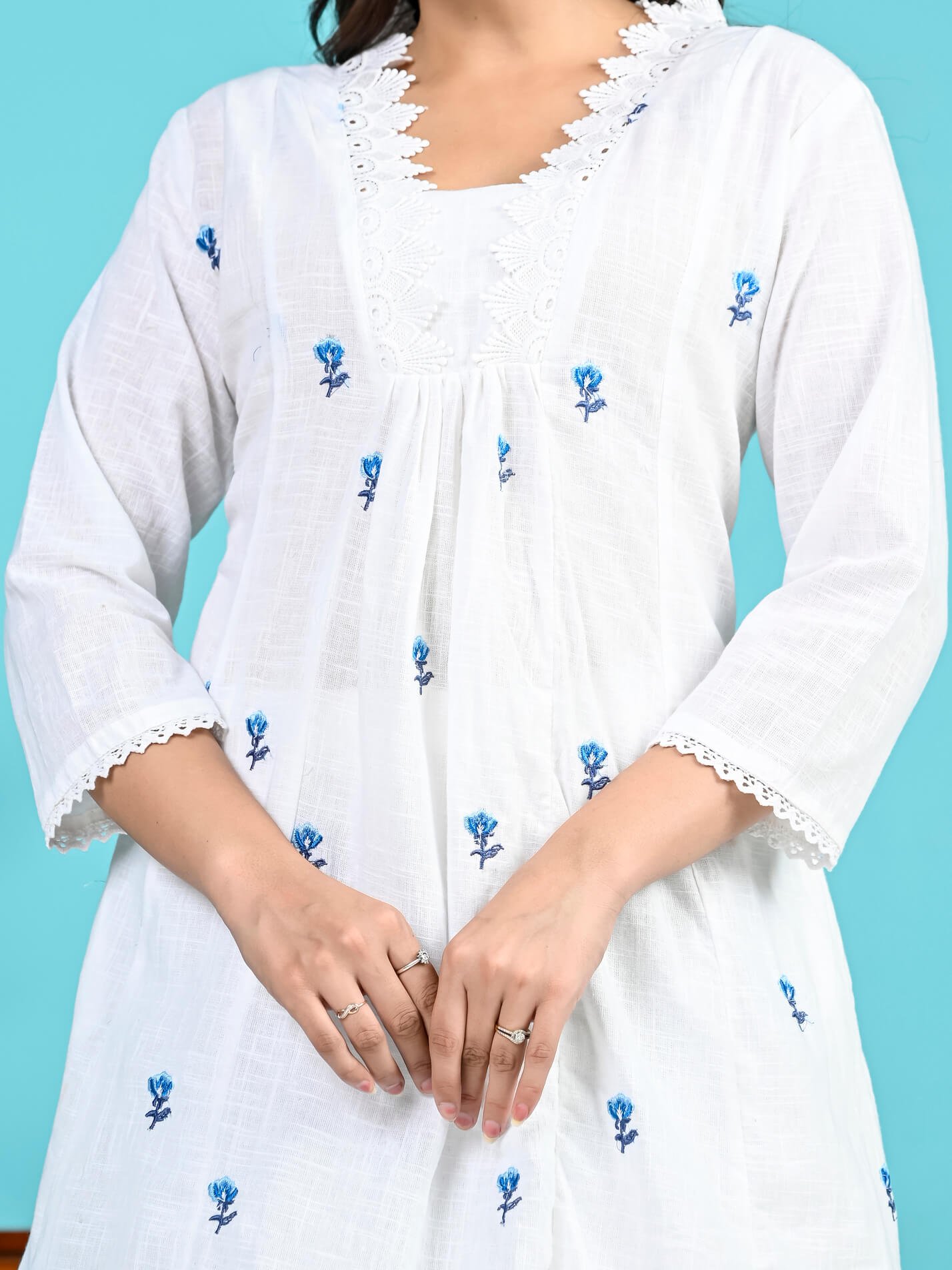 Stylish and Elegant White Cotton Kurta with Embroidery and Palazzo Set image 3